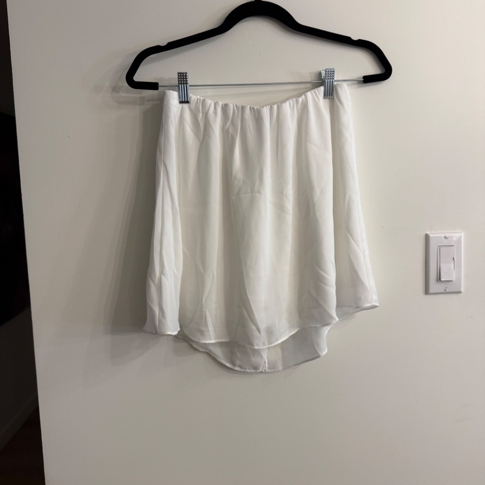 Strapless drape top in white - Vici - Medium